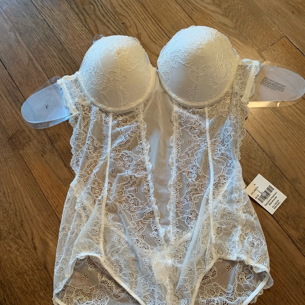 Lingerie white lace
